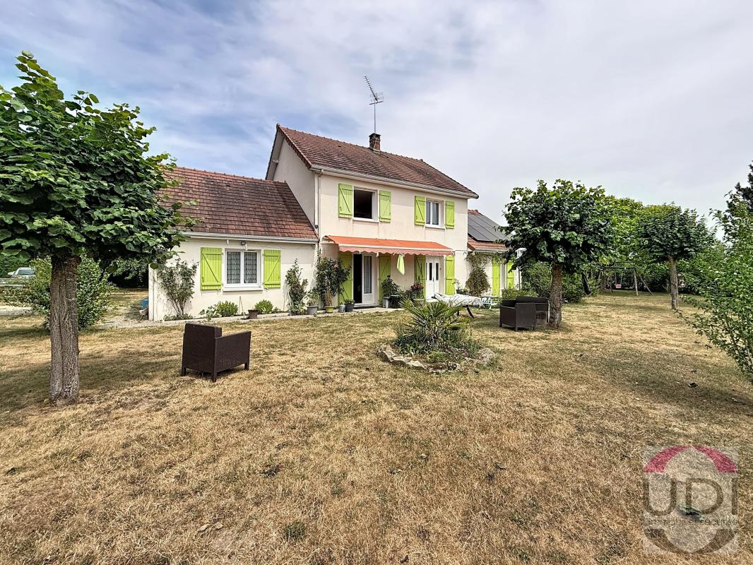 Belle maison sur la commune de Cressat