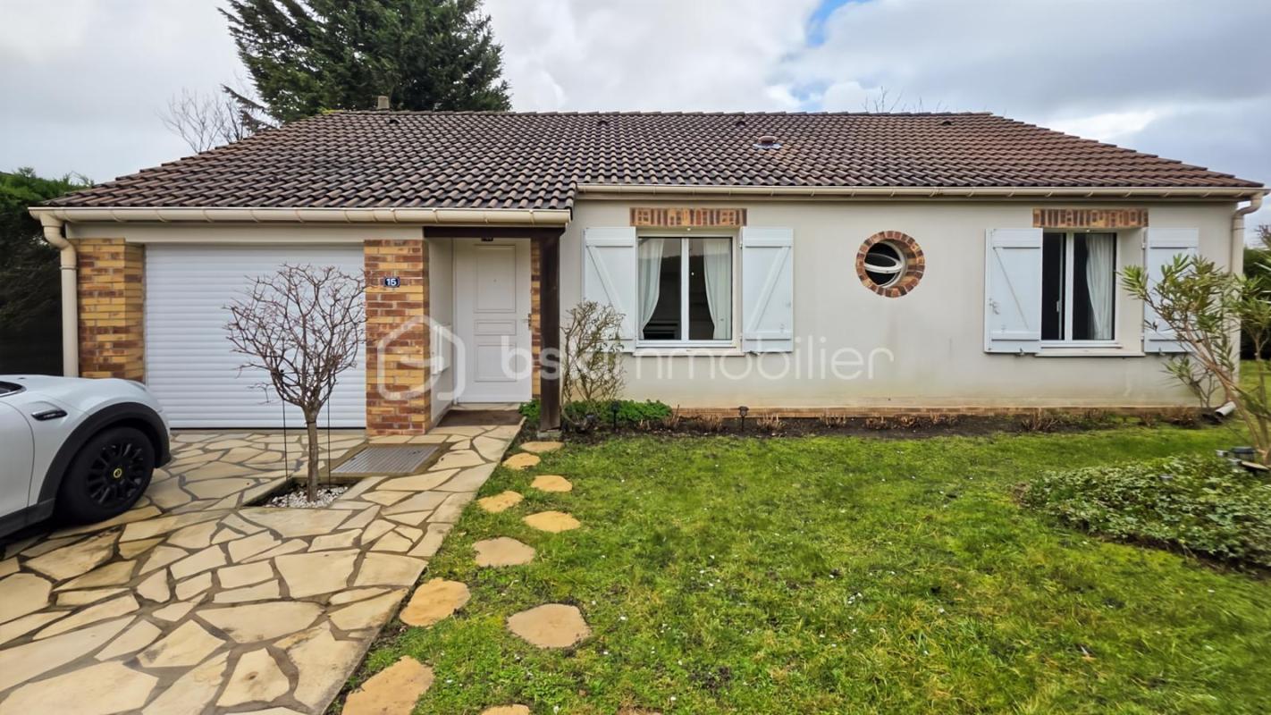 Maison individuelle PLAIN-PIED 130 m2 - 4 chambres - terrain 561 m2