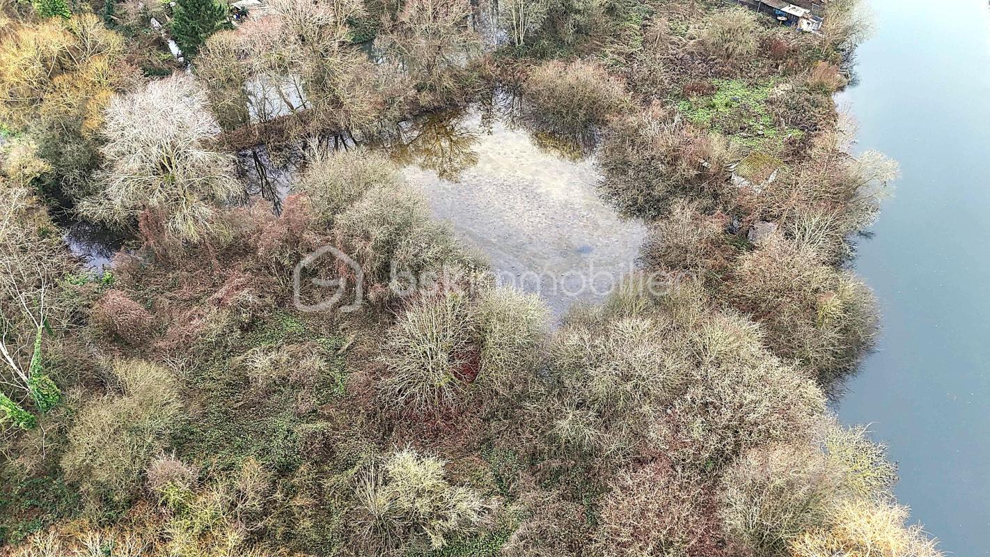 HORTILLONNAGES D'AMIENS/CAMON ! TERRAIN DE LOISIR DE 2325 m² AVEC ETANG !