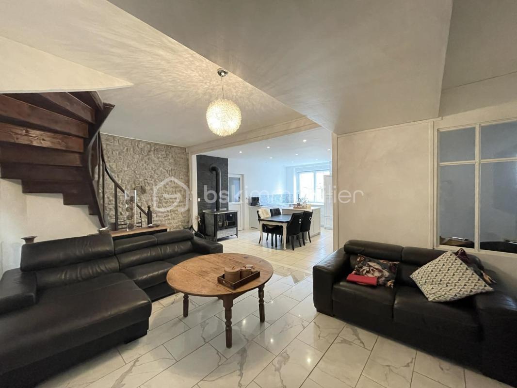 COUP DE CŒUR – Maison en pierre rénovée - 140 m² habitables
