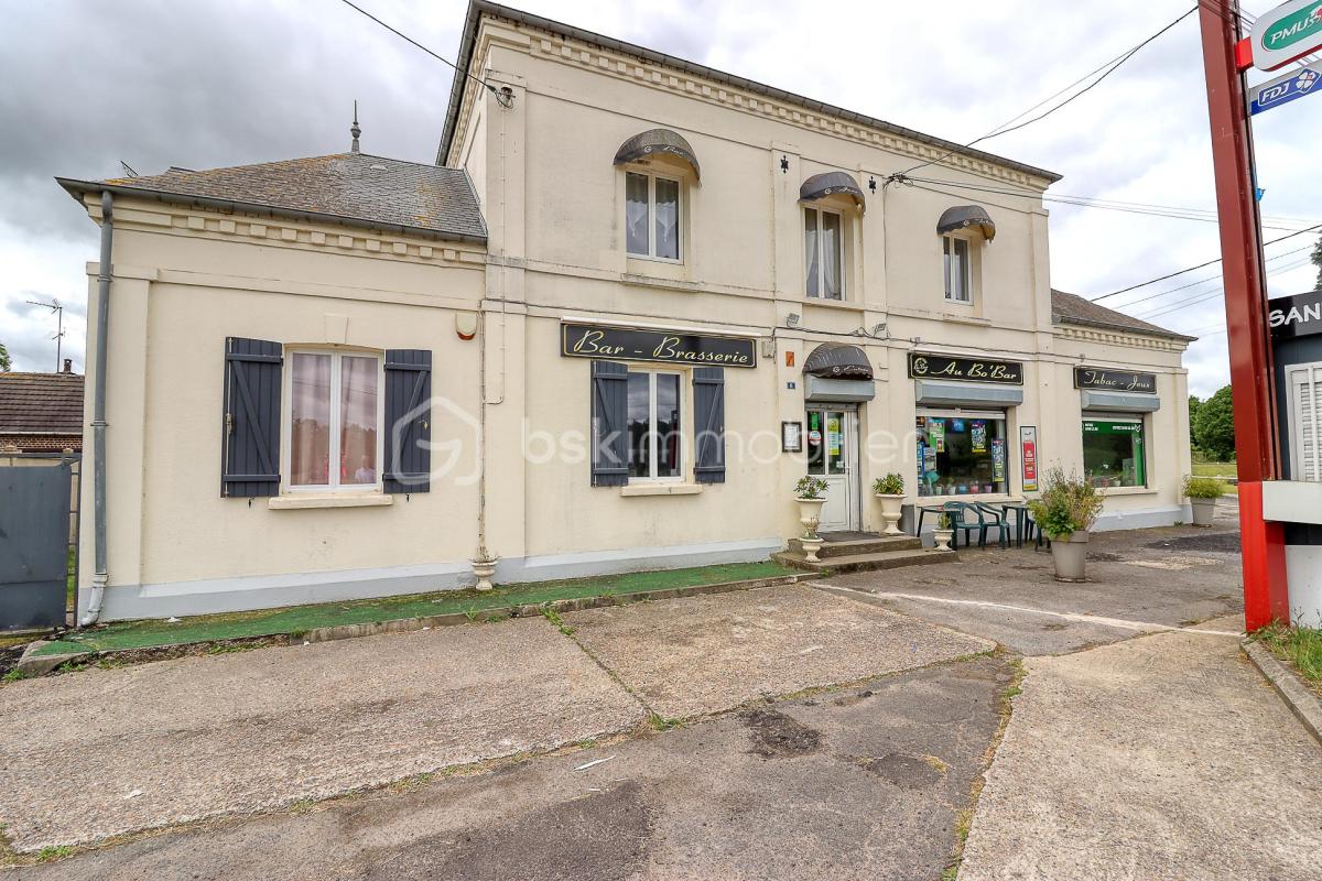 Ensemble Immobilier 178 m² entiérement rénové : Habitation + Commerce en activité