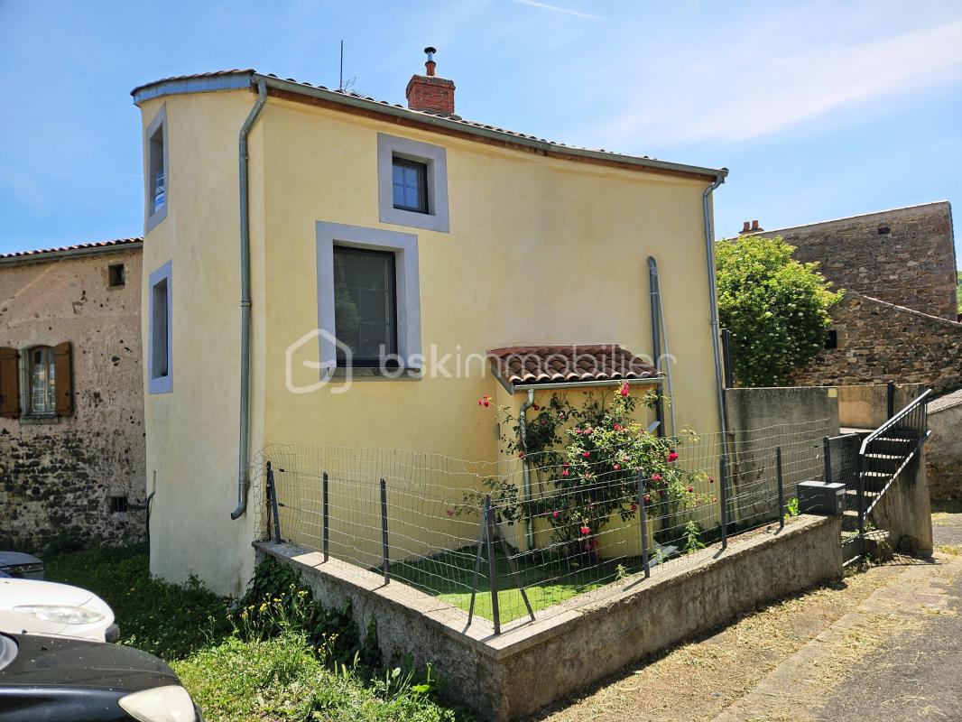 Maison de village ancienne avec cave vigneronne