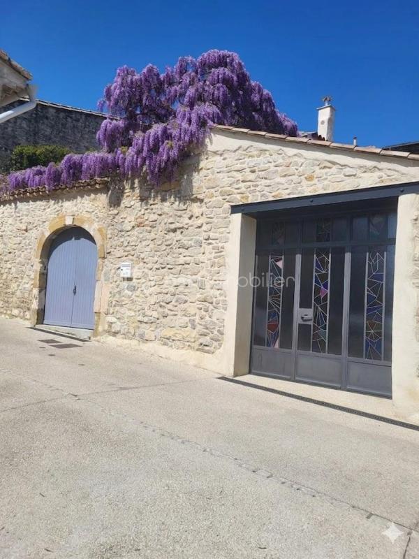 Maison de village en pierre – Domessargues
