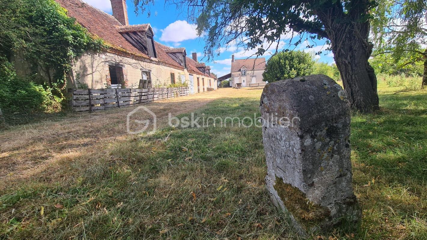 2 HECTARES + MAISON RÉNOVÉE 102m² + DÉPENDANCES  - INDRE 36