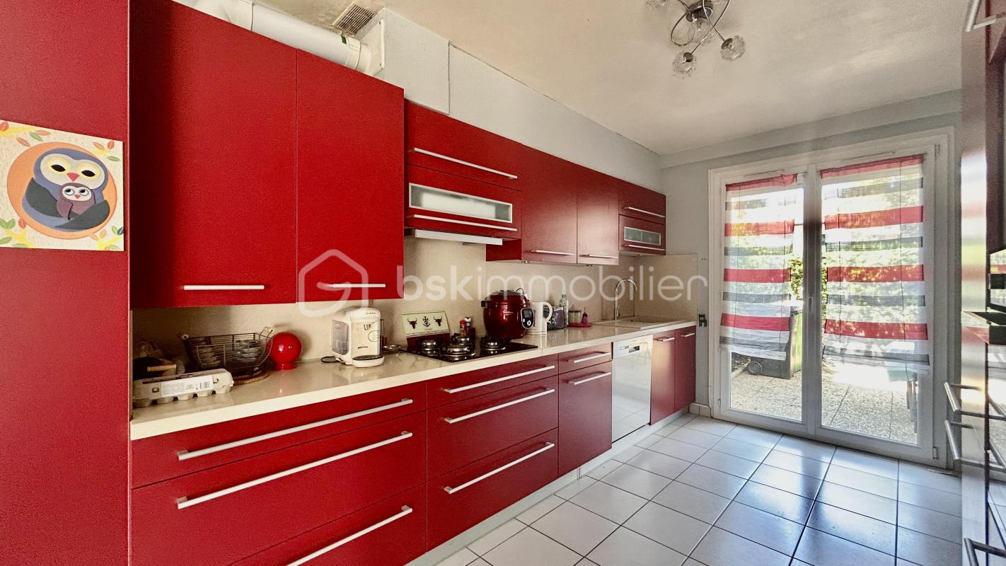 Maison mitoyenne T5 de 95 m² avec jardin – Rue Lucien-Sampaix, Échirolles