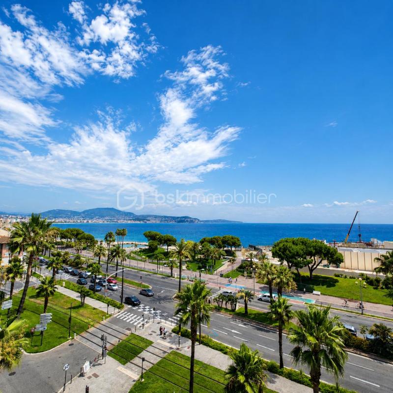 NICE CALIFORNIE – APPARTEMENT D'EXCEPTION 3 PIÈCES DE 81,27 m² – VUE MER PANORAMIQUE – PARKING – CAVE