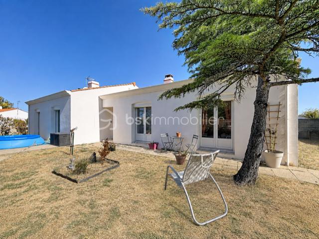 EXCLUSIVITÉ – LE PERRIER – MAISON DE PLAIN-PIED 123,5 M² – 3 CHAMBRES – GARAGE – JARDIN