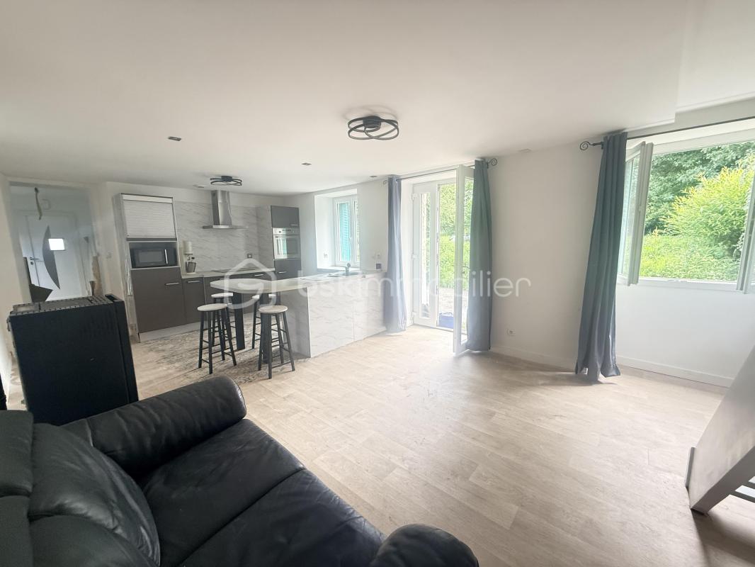Maison récemment rénovée Hédé-Bazouges