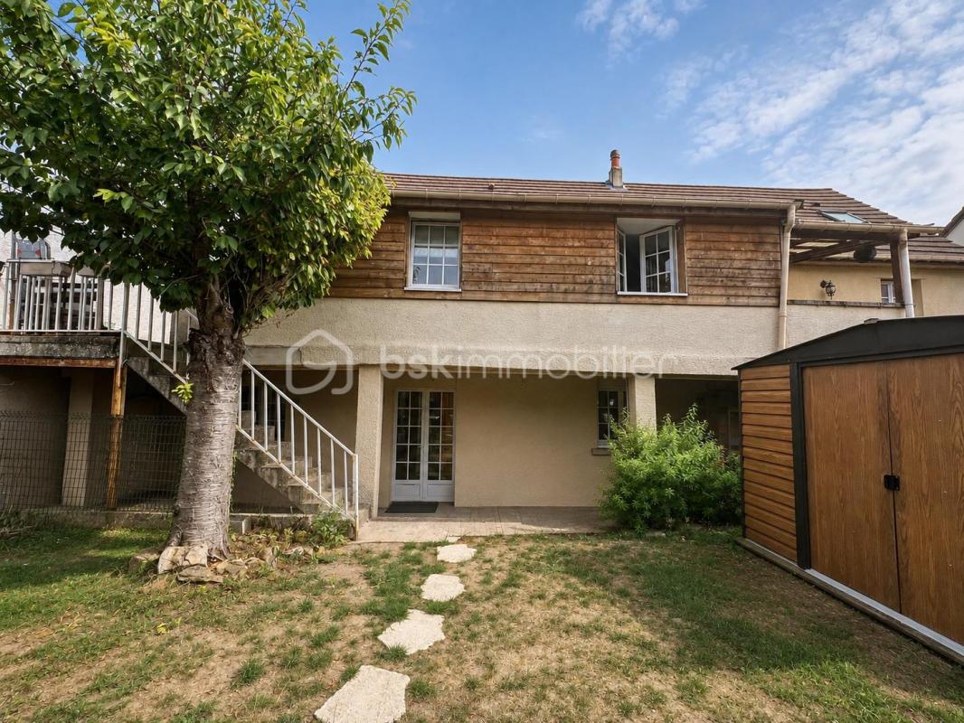 MARLY-LA-VILLE – MAISON FAMILIALE + APPARTEMENT INDÉPENDANT – ENVIRON 165 M²