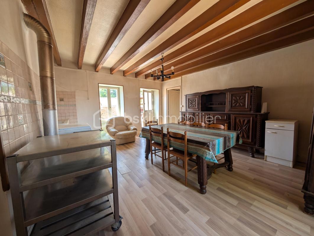 Corps de ferme à rénover avec terrain constructible - Fort potentiel d'habitation et d'investissement