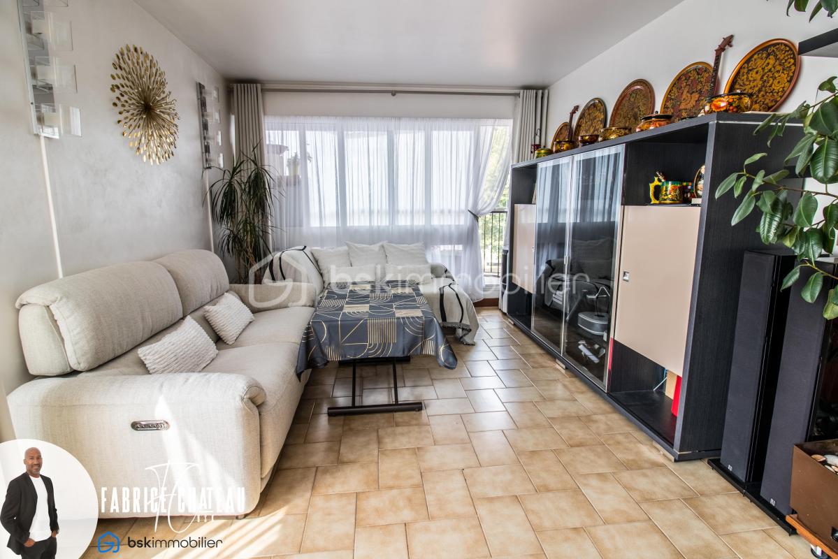 LE CHESNAY-ROCQUENCOURT – 3 CHAMBRES, CALME ET VIE À PIED
