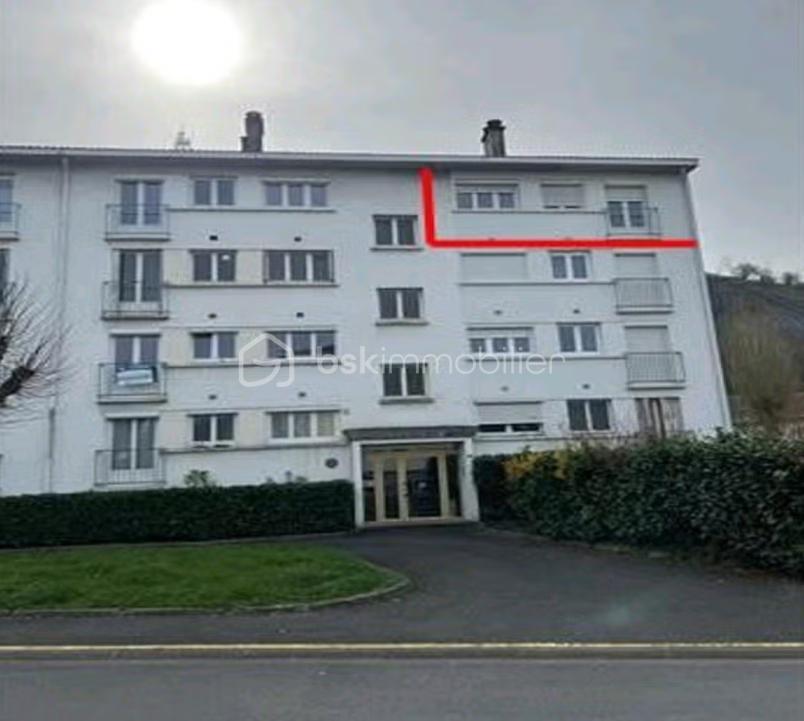Givet : Appartement 77m² meublé 3 chambres avec garage et cave