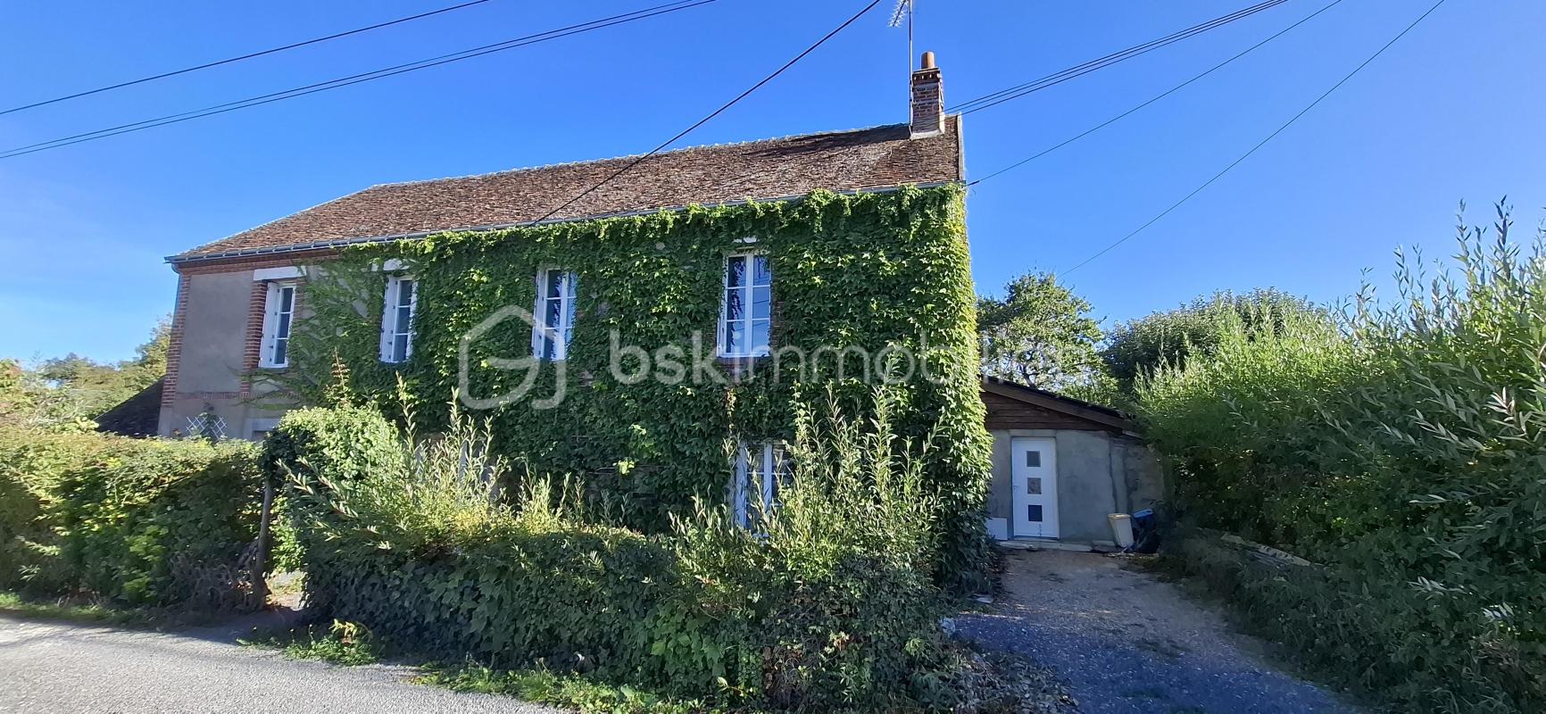 Élégante maison de caractère du XIXe siècle – Volumes généreux et emplacement privilégié