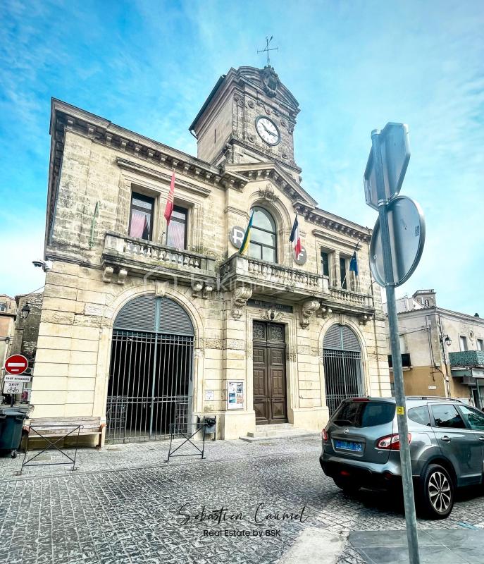 Maison de village à rénover env. 65 m² sous promesse de vente · Garage voûté + greniers · Cournonterral 34660