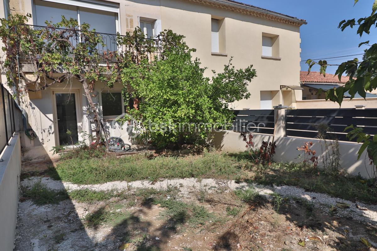 Maison R+1 de 80m², 2 chambres, jardin et parking