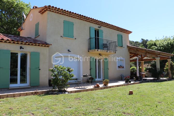 Maison de charme en vente