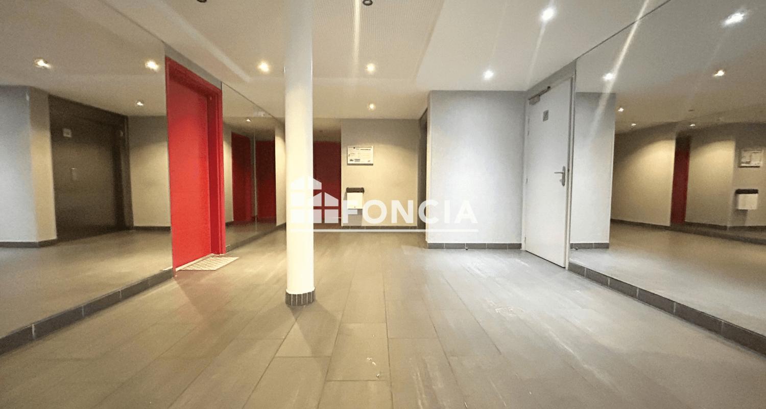 T2 DE 46M2 AVEC TERRASSE DANS RESIDENCE CALME ET SECURISEE A CASTANET-TOLOSAN