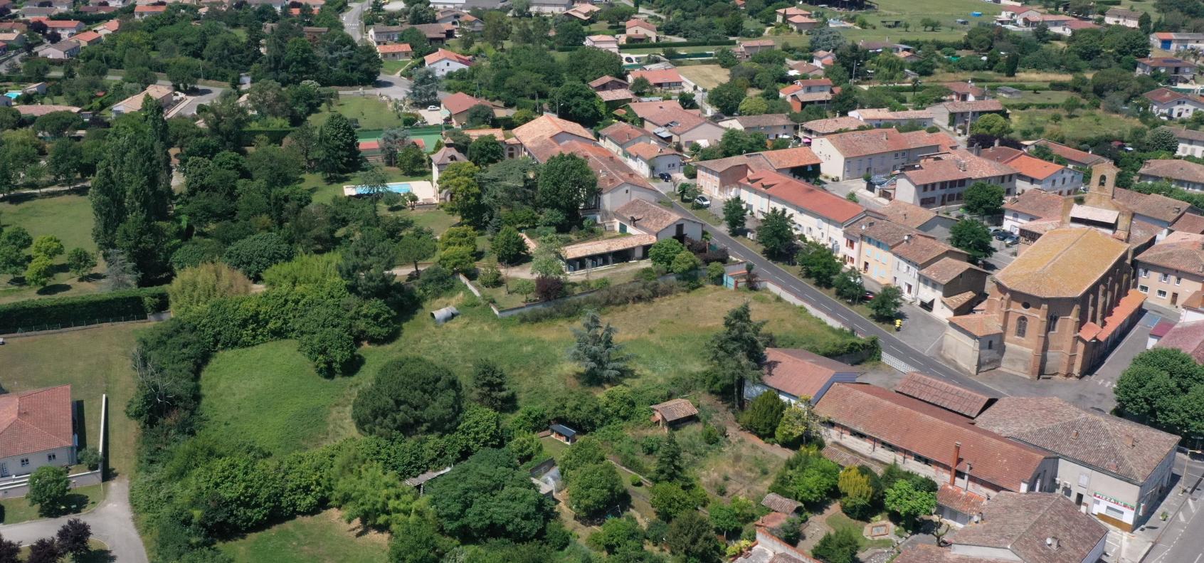 Rue du Village Lot numéro 8