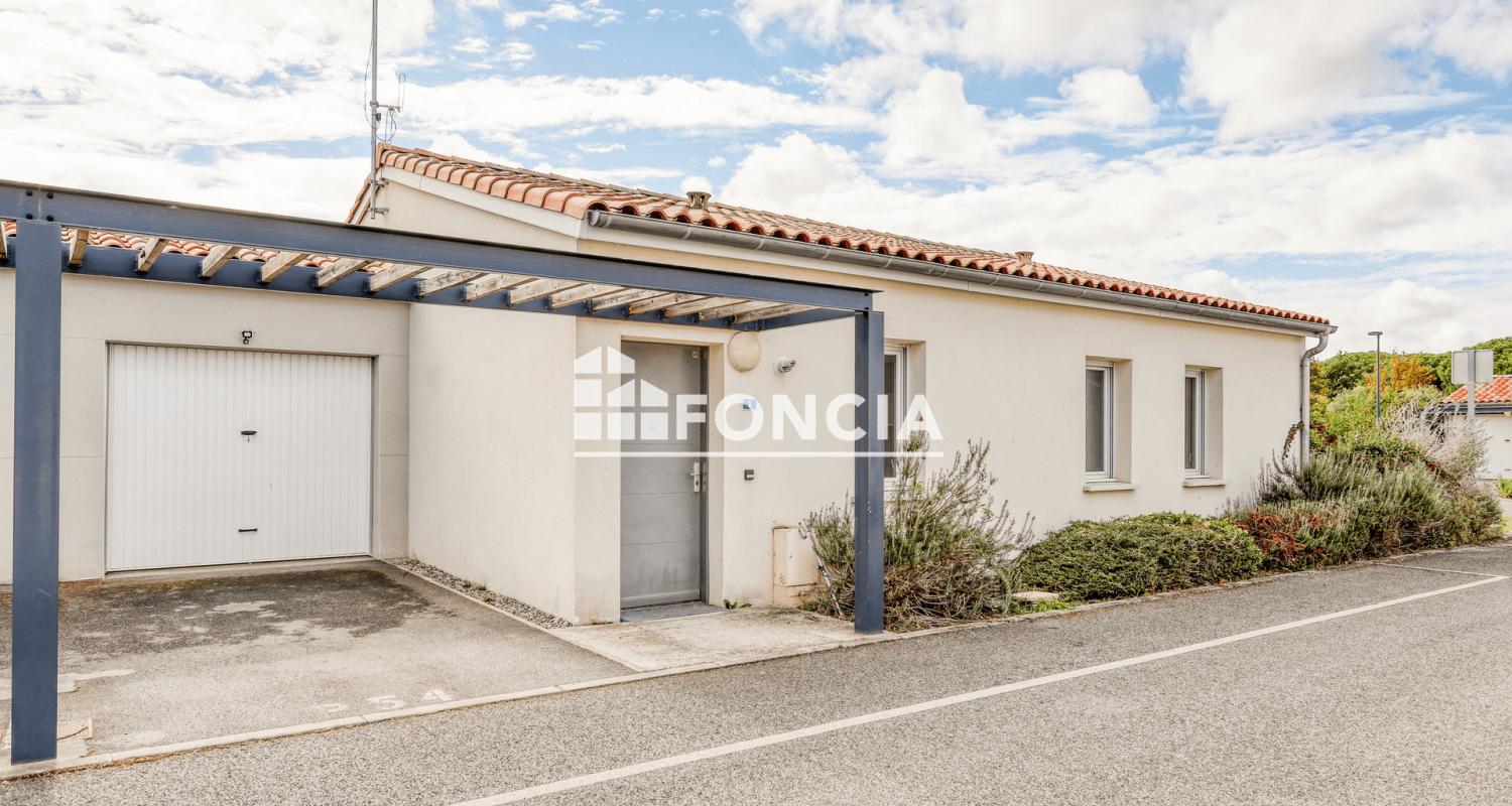 SAUBENS VILLA T4 AVEC JARDIN ET GARAGE
