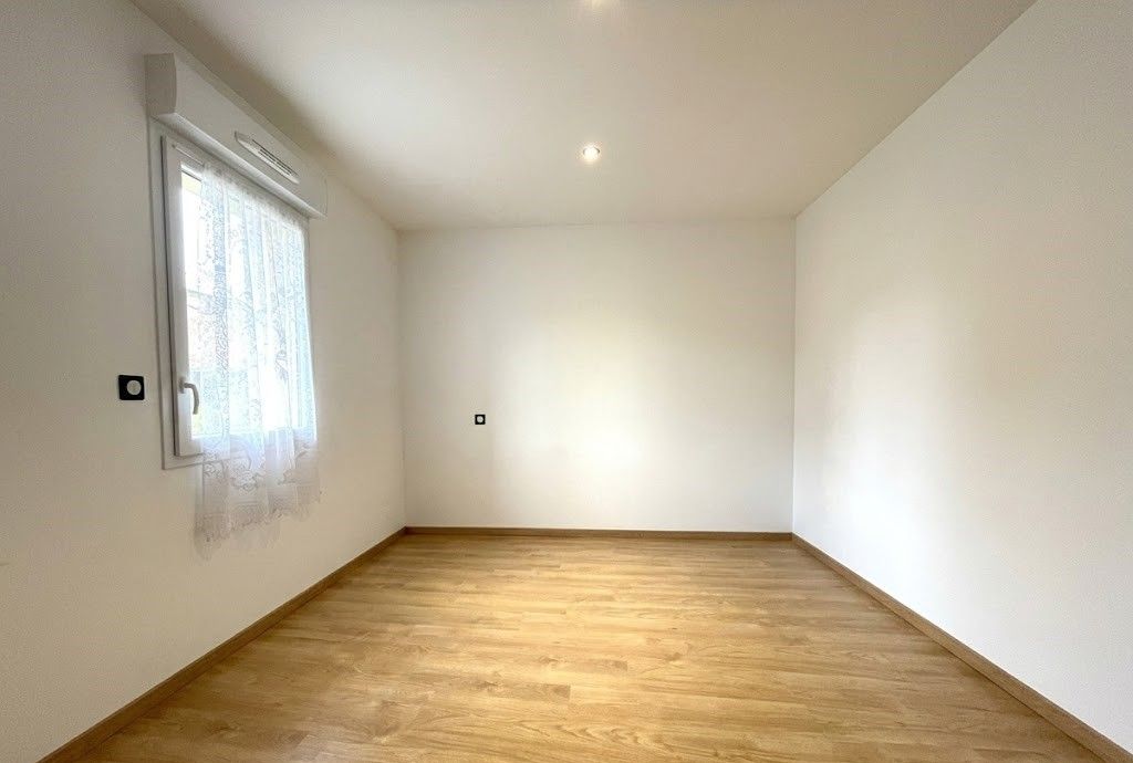 TERRASSE - PARKING - RESIDENCE SENIORS - COEUR DE CASTANET TOLOSAN