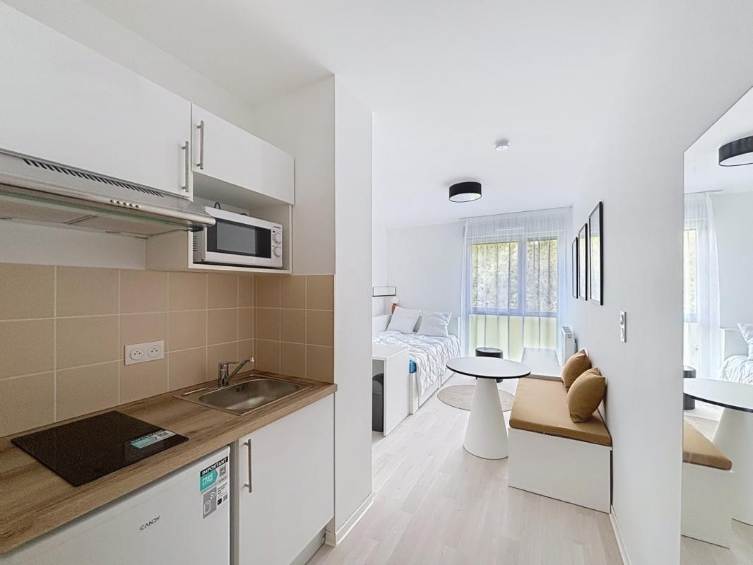 Emménagez Clés en Main ! Studio Meublé avec Services Inclus – STÜDYZ NIORT