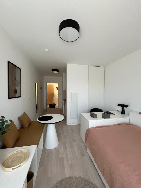 Emménagez Clés en Main ! Studio Meublé avec Services Inclus – STÜDYZ NIORT