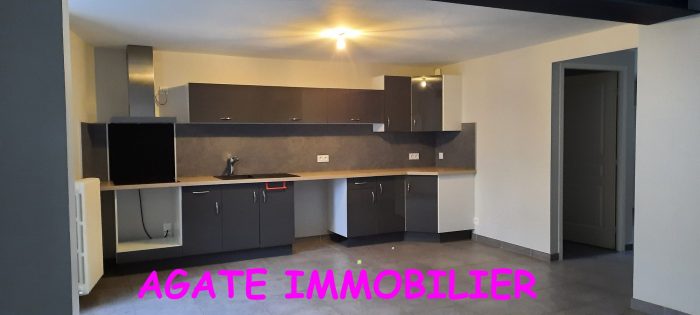 MAISON RENOVEE A LOUER CAPTIEUX