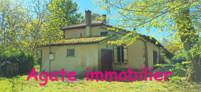 MAISON EN PIERRE A RENOVER AVEC GRAND TERRAIN