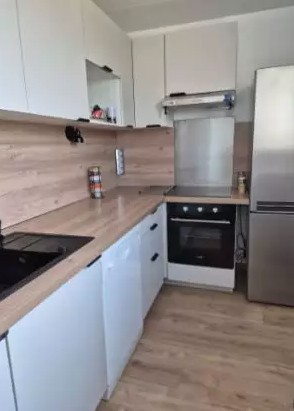 Appartement à louer, 1 pièces, 12 m², Merignac