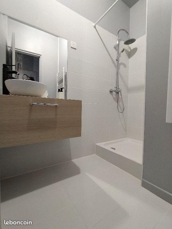 Appartement à louer, 1 pièces, 15 m², Pessac