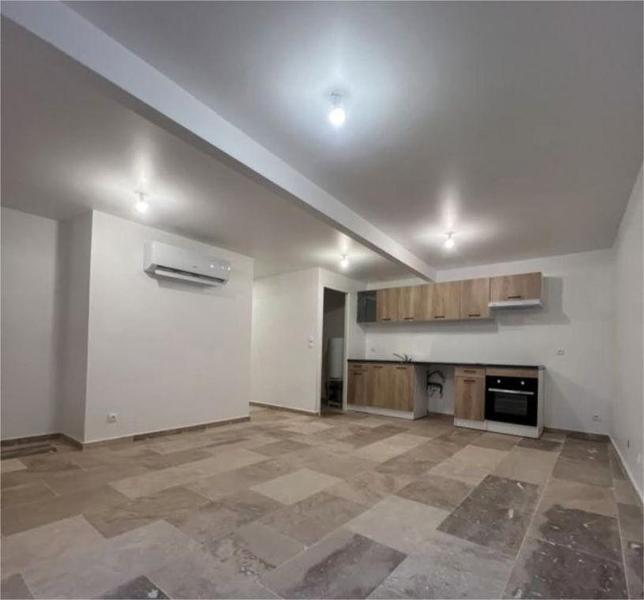 T2 - Photo 2
