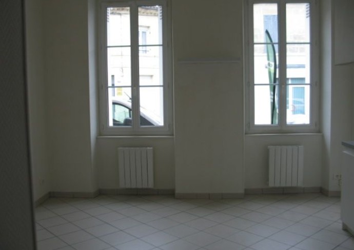 Appartement à louer, 2 pièces, 45 m², Cavignac