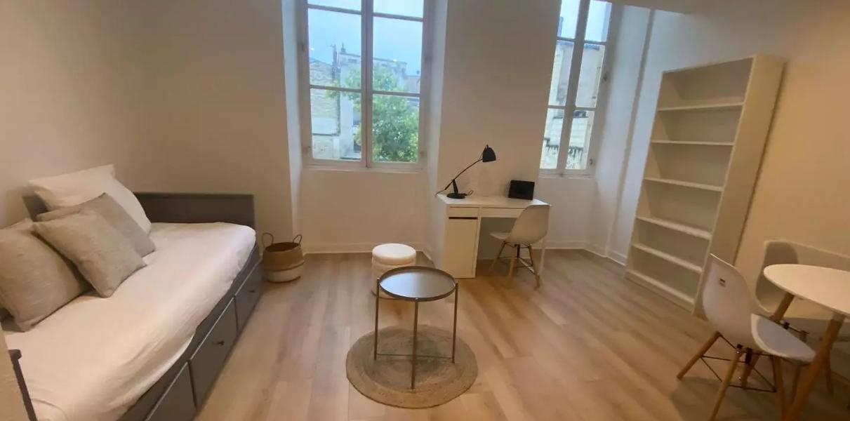 Appartement à louer, 1 pièces, 30 m², Bordeaux
