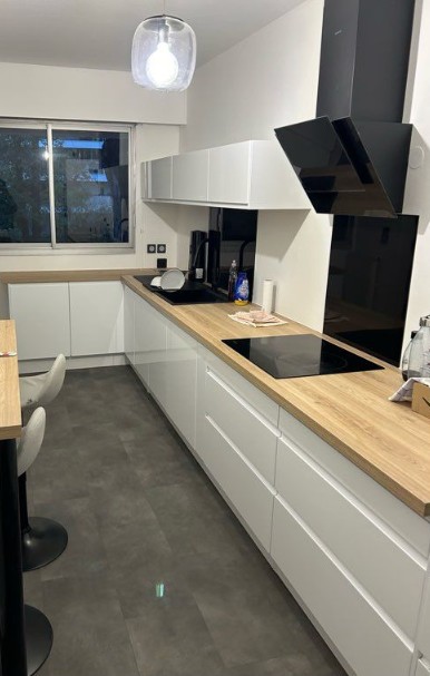 T4 - Photo 2