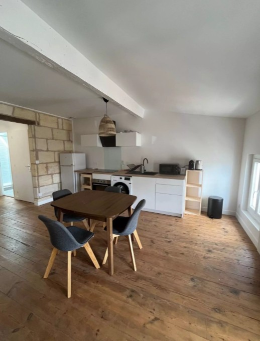 Appartement à louer, 3 pièces, 60 m², Libourne