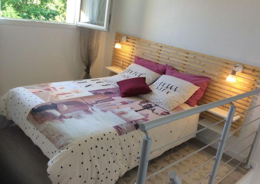 T2 - Photo 2