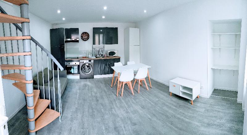 Appartement à louer, 2 pièces, 42 m², Blaye