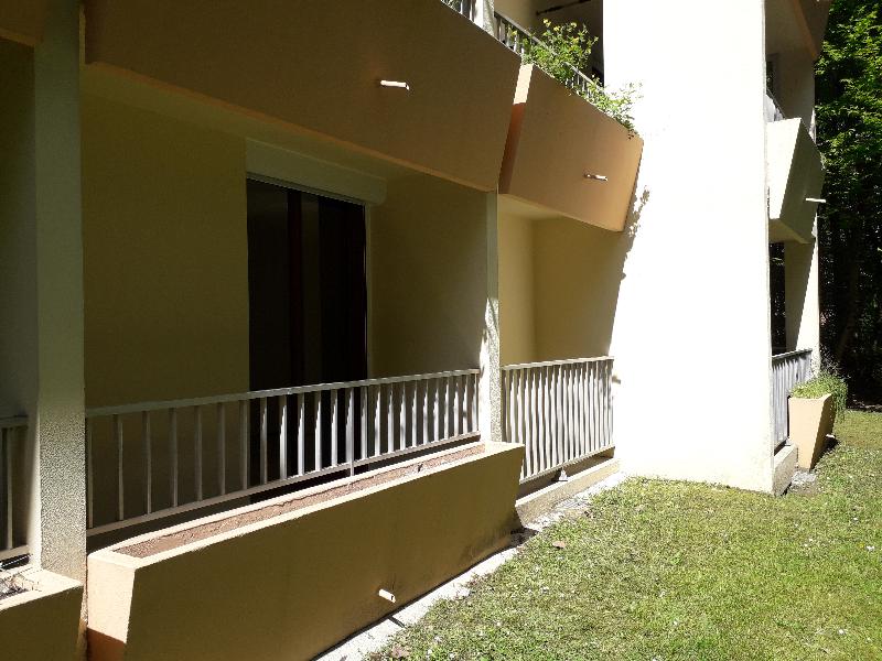 T1 - Photo 5