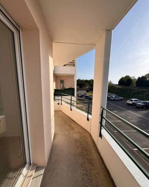 T3 - Photo 3
