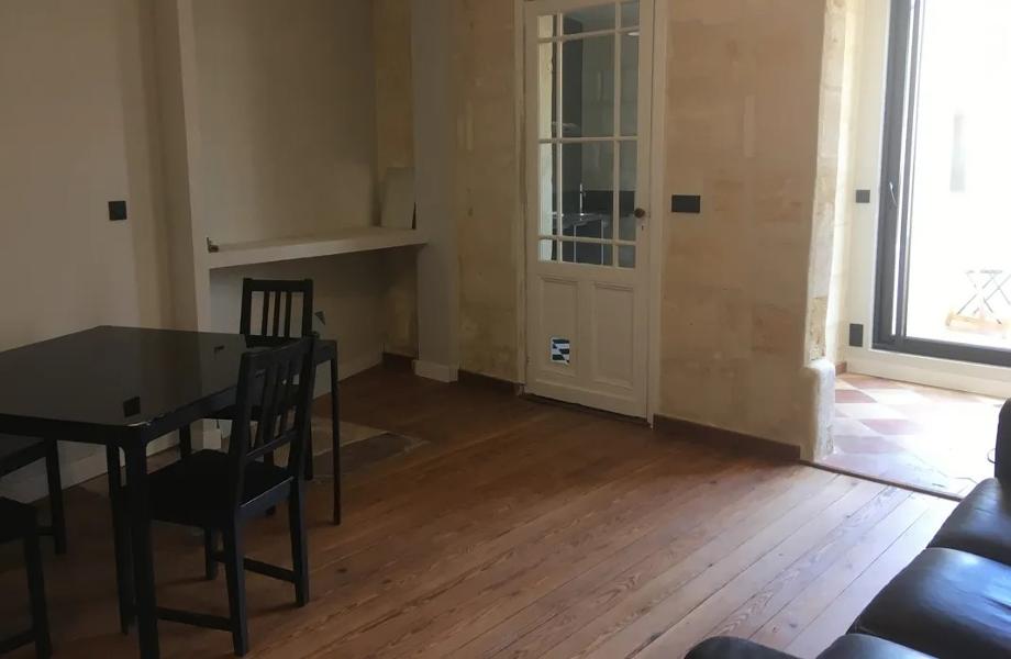 Appartement à louer, 2 pièces, 50 m², Bordeaux