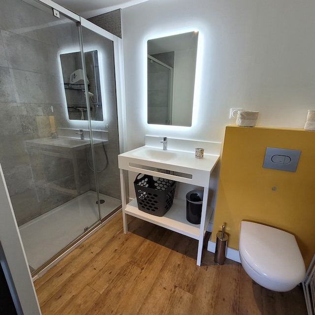 T2 - Photo 3