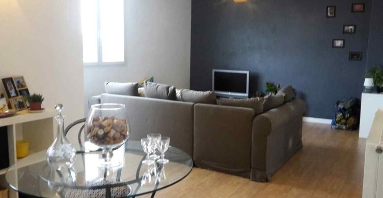 Appartement à louer, 3 pièces, 75 m², Libourne