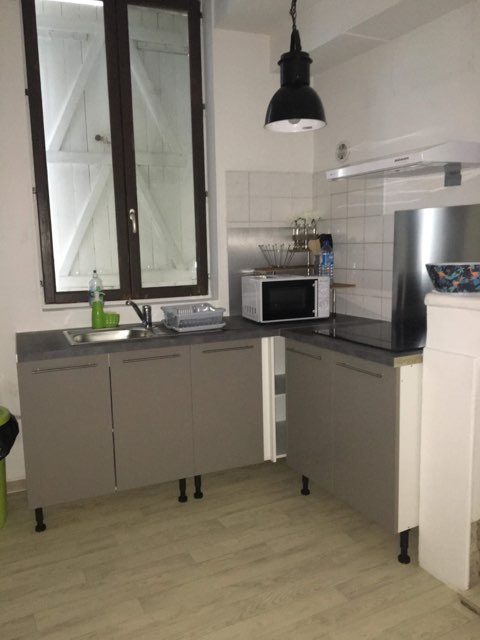 T3 - Photo 3