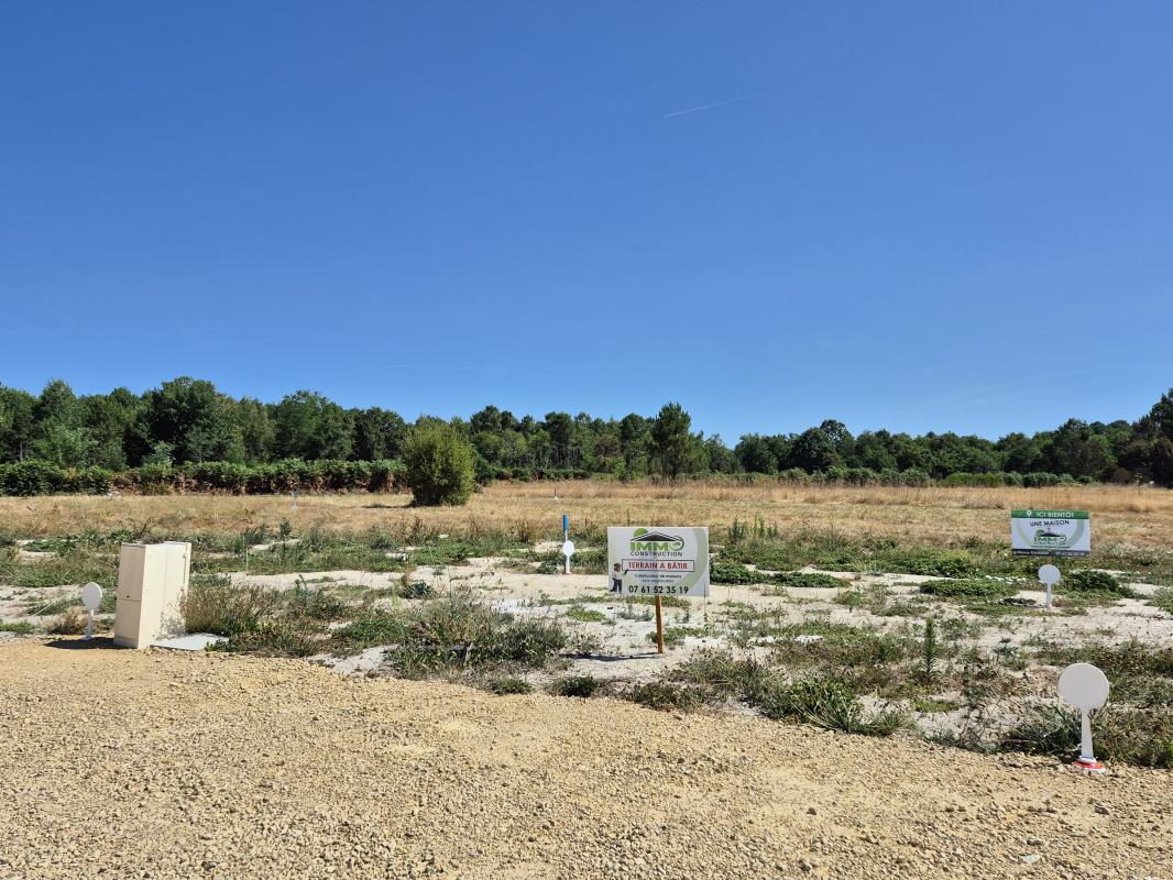 Terrain — Pompéjac