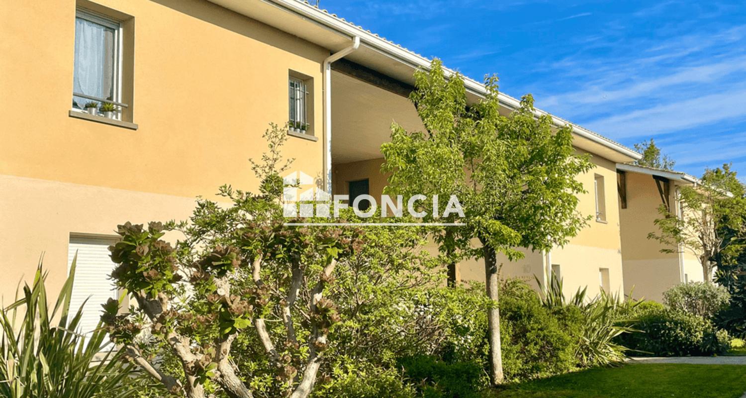 Achat immobilier appartement deux pièces sur la commune de Saint-Quentin-de-Baron