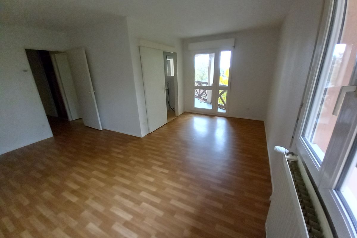 APPARTEMENT T2 avec BALCON à EYSINES