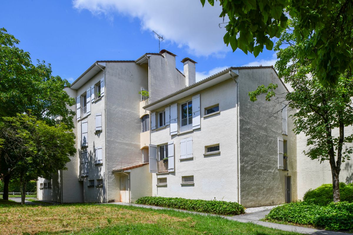 BEL APPARTEMENT DE TYPE 3 - FLOIRAC