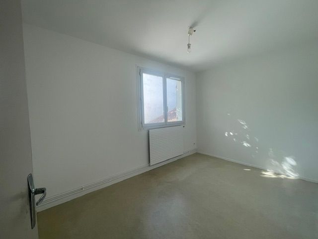 HAUT FLOIRAC - APPARTEMENT T3 AVEC GARAGE