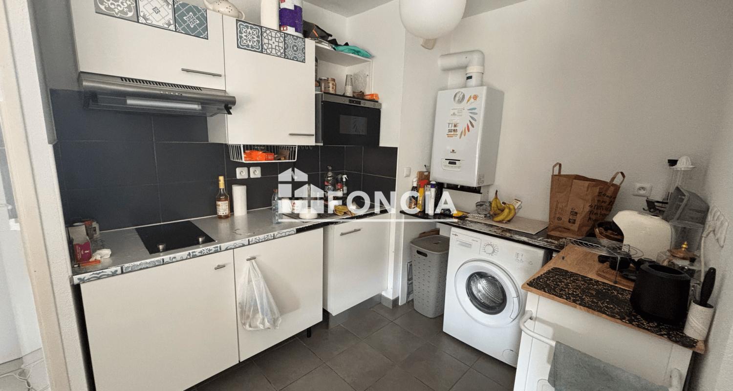 Appartement à vendre – Lormont | Résidence récente avec balcon et parking
