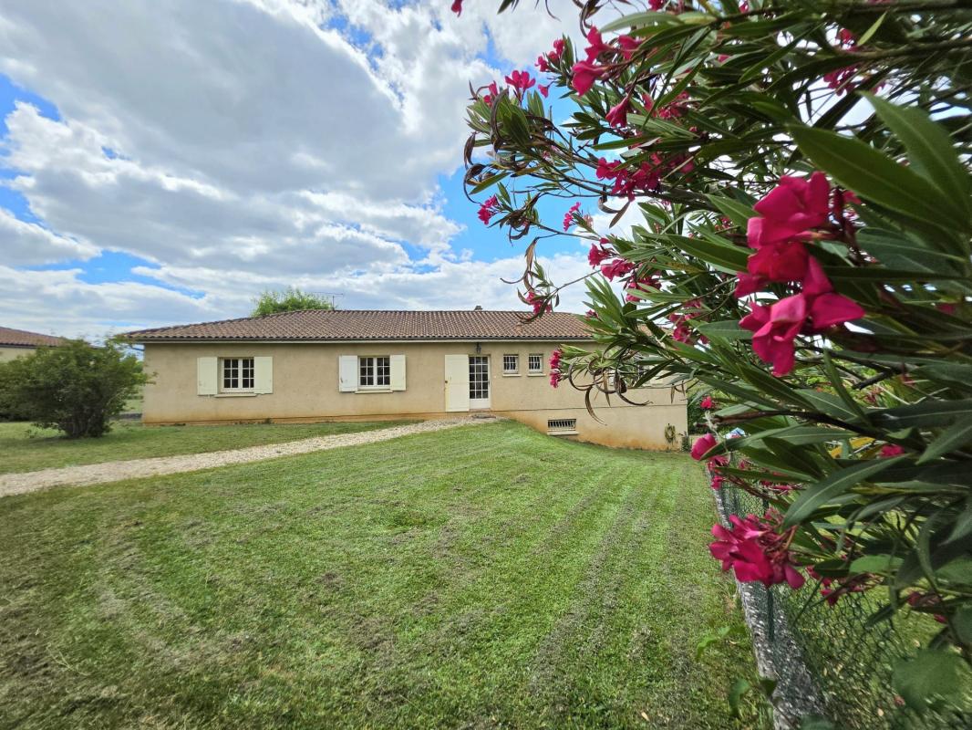 Magnifique maison de 161 m² avec terrain et sous-sol – La Réole (33190)